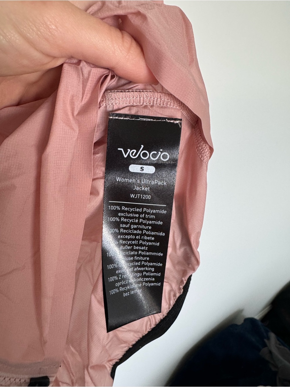 NWT Velocio Women’s UltraPack Jacket - Dusty Rose - Picture 9 of 10